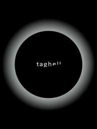 Weblayout-Mockup mit großem Lichtmotiv, Typografie. MacBook-Screen mit dunklem UI und Lichtmotiv; Formatica Designbüro